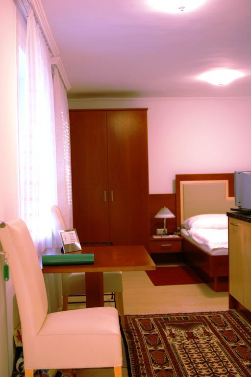 Sekt & Wein - Walter Klein Apartment อิลมิทซ์ ภายนอก รูปภาพ