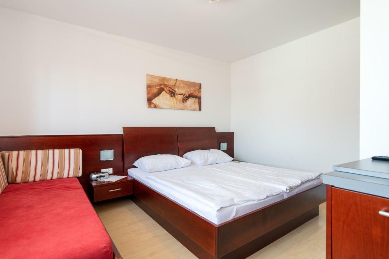 Sekt & Wein - Walter Klein Apartment อิลมิทซ์ ภายนอก รูปภาพ