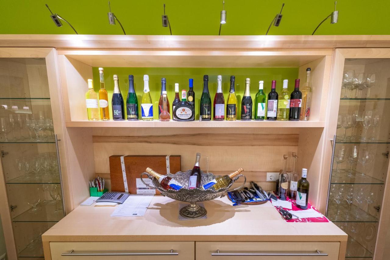 Sekt & Wein - Walter Klein Apartment อิลมิทซ์ ภายนอก รูปภาพ